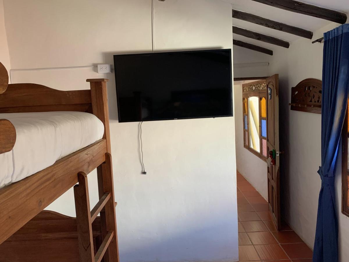Hostal Home Sant Angelo Вилья-де-Лейва Экстерьер фото