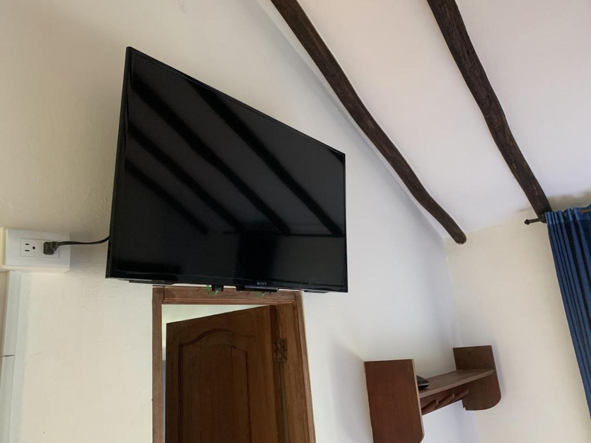 Hostal Home Sant Angelo Вилья-де-Лейва Экстерьер фото