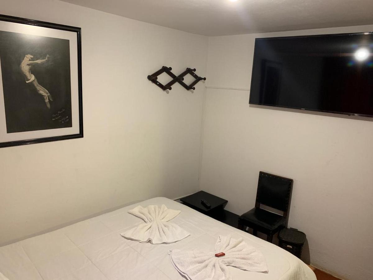 Hostal Home Sant Angelo Вилья-де-Лейва Экстерьер фото